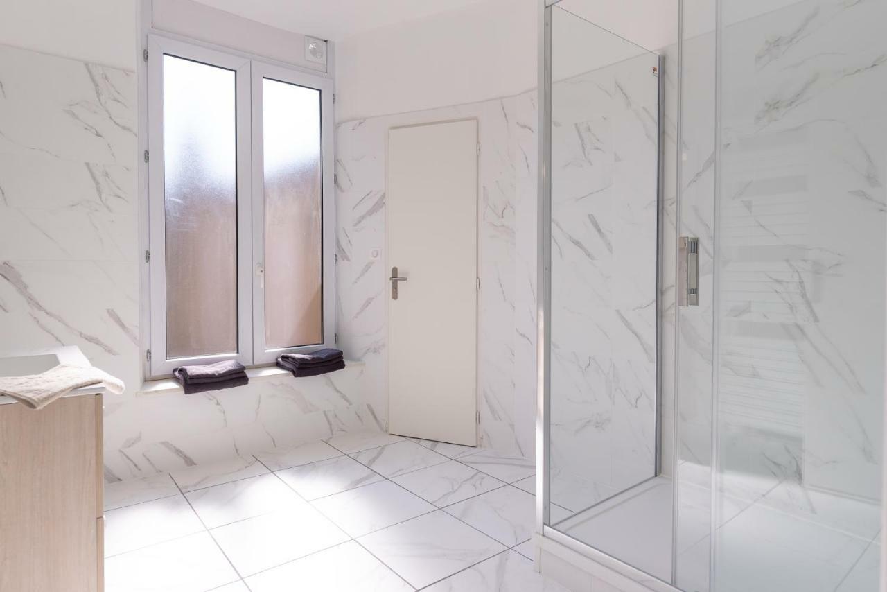 Suite Eugenie Charleville-Mézières 外观 照片